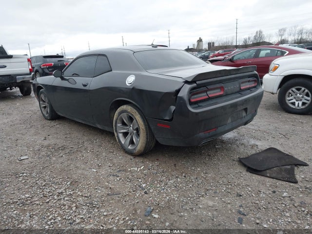 2018 Dodge CHALLENGER SXT 照片 3