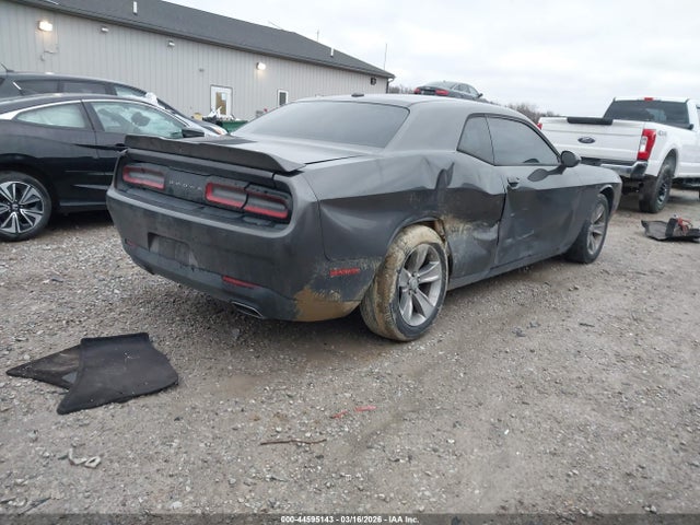 2018 Dodge CHALLENGER SXT 照片 4