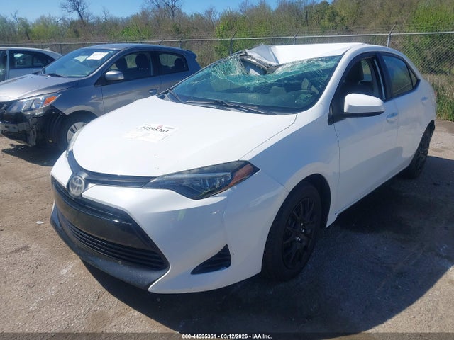 2019 Toyota COROLLA LE — фото 2