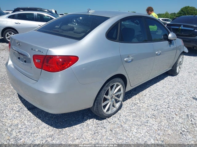 2009 Hyundai ELANTRA SE 照片 4