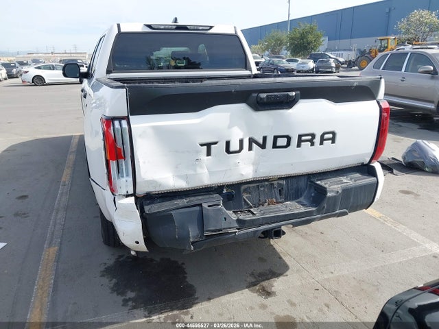 TOYOTA TUNDRA - 6