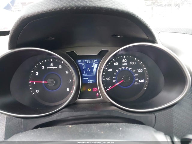 HYUNDAI VELOSTER BASE W/BLACK - 7