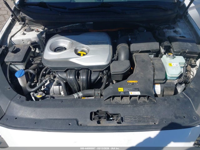 HYUNDAI SONATA HYBRID SE - 10