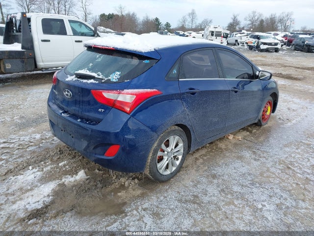 HYUNDAI ELANTRA GT - 4