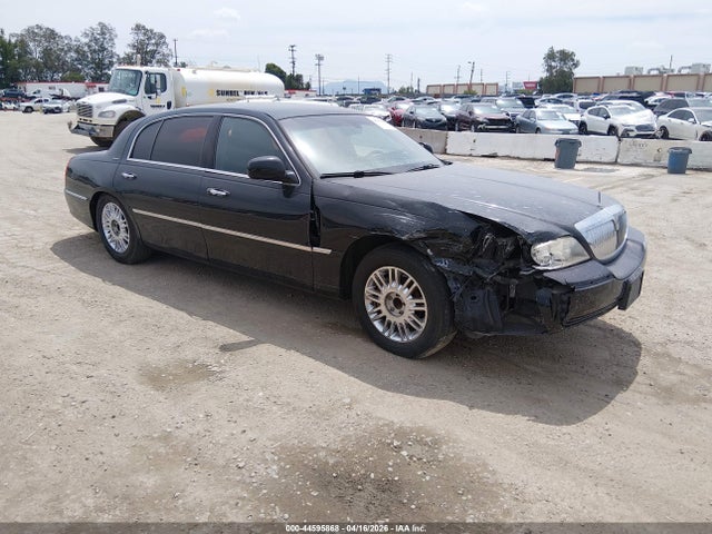 2007 LINCOLN TOWN CAR SIGNATURE L