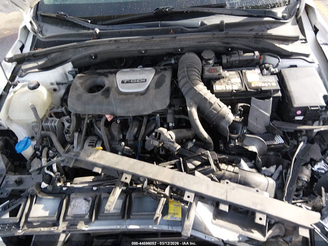 HYUNDAI ELANTRA GT SPORT - 10