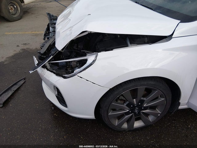 HYUNDAI ELANTRA GT SPORT - 6