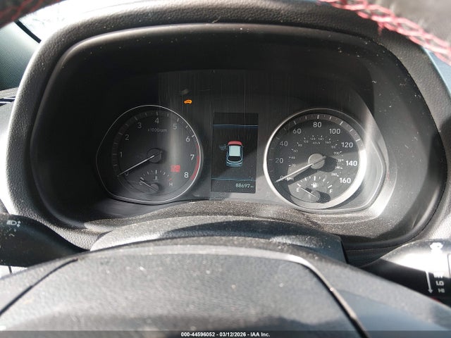 HYUNDAI ELANTRA GT SPORT - 7