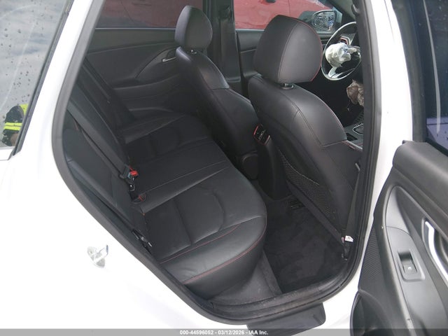 HYUNDAI ELANTRA GT SPORT - 8