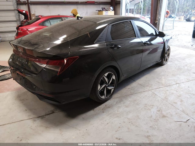 HYUNDAI ELANTRA SEL - 4