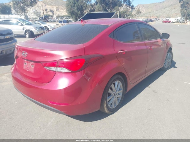 HYUNDAI ELANTRA SE - 4