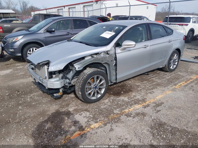 2017 FORD FUSION SE 照片 2