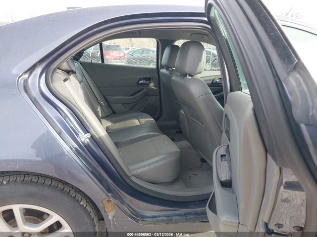 CHEVROLET MALIBU 1LT - 8