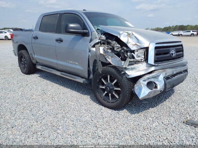2011 TOYOTA TUNDRA GRADE 5.7L V8