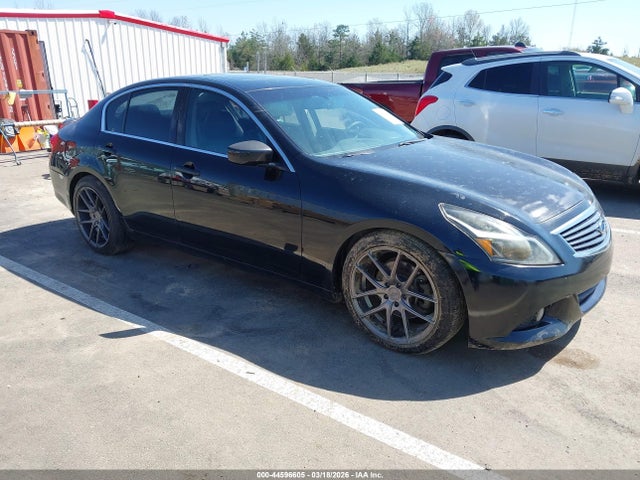 2011 INFINITI G37 JOURNEY