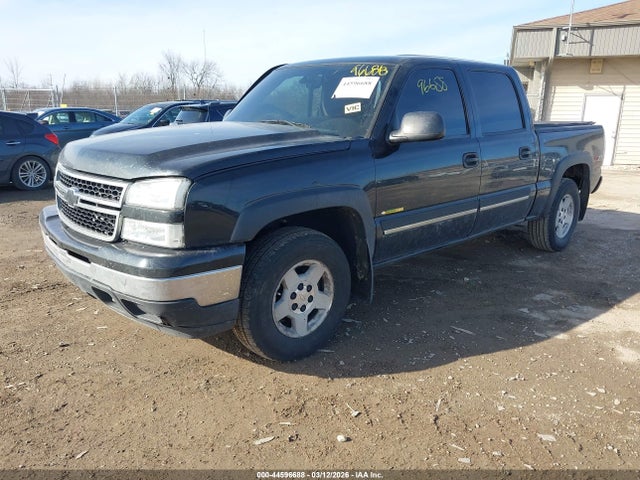 CHEVROLET SILVERADO 1500 CLASSIC LT1 - 2