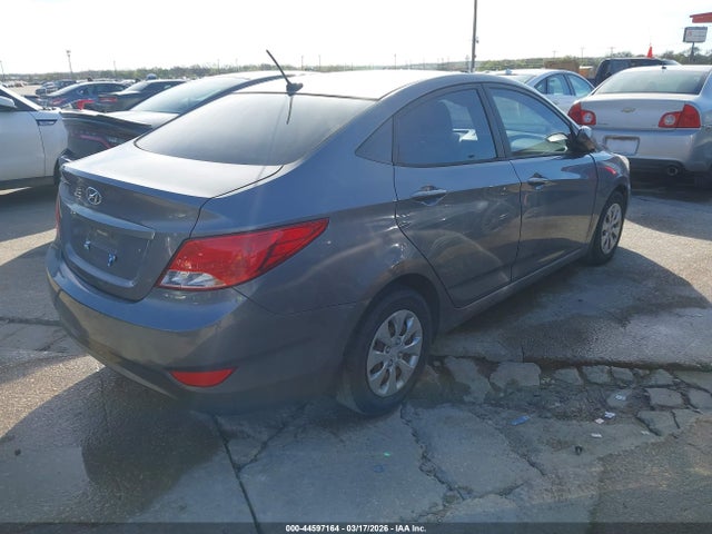 HYUNDAI ACCENT GLS - 4