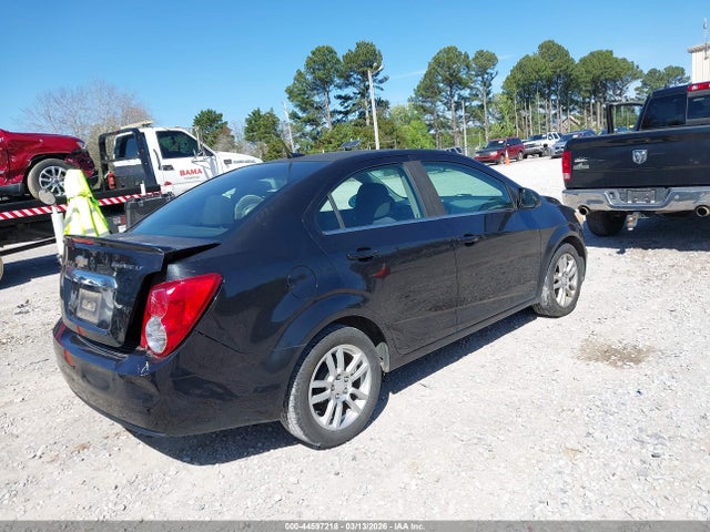 CHEVROLET SONIC LT AUTO - 4