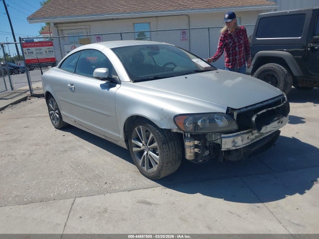 2009 VOLVO C70 T5