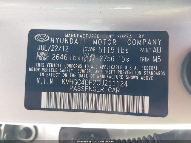 HYUNDAI GENESIS 4.6 - 9