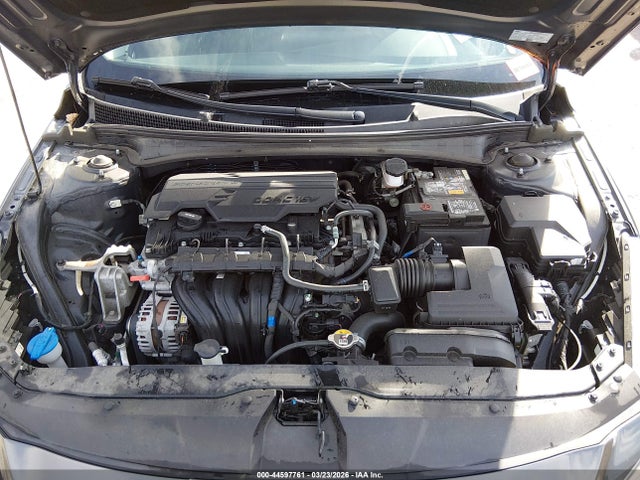 HYUNDAI ELANTRA SEL - 10