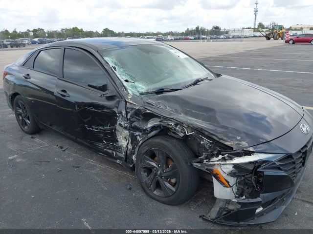 HYUNDAI ELANTRA SEL - 6