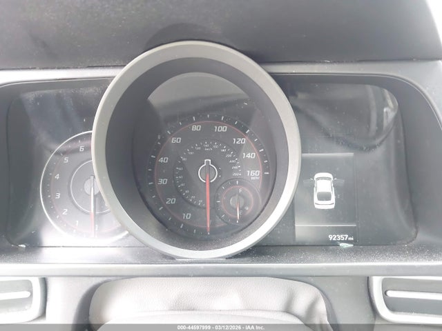 HYUNDAI ELANTRA SEL - 7