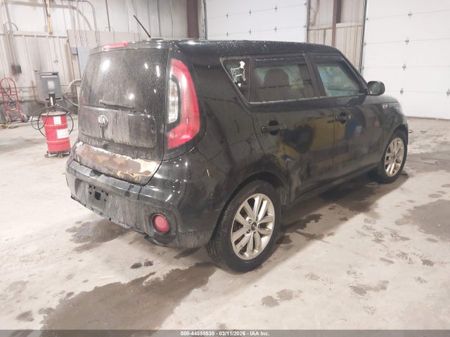 KIA SOUL - 4