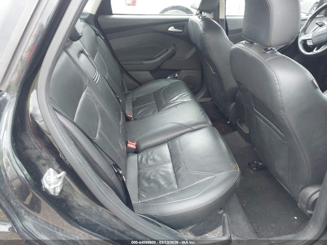 FORD FOCUS TITANIUM - 8
