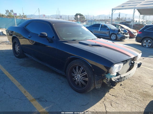 صورة 1 لـ 2014 Dodge CHALLENGER SXT