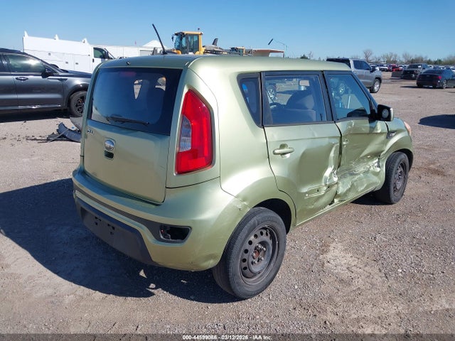 KIA SOUL - 4