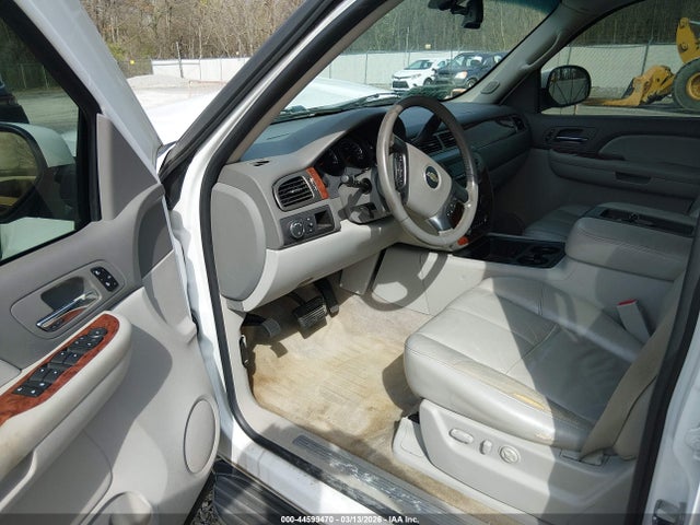 CHEVROLET AVALANCHE 1500 LT - 5