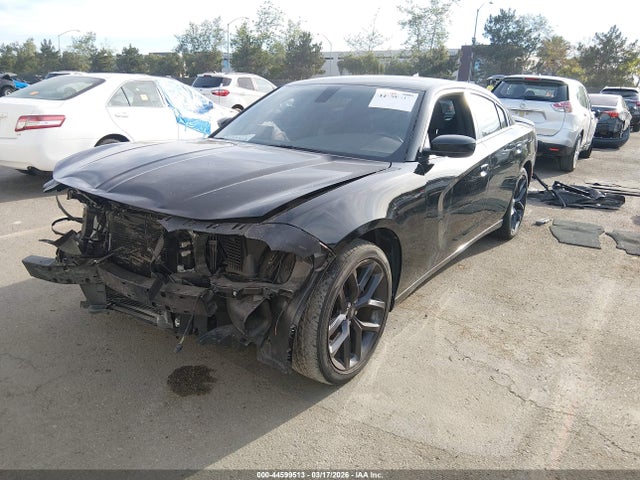 DODGE CHARGER SXT - 2