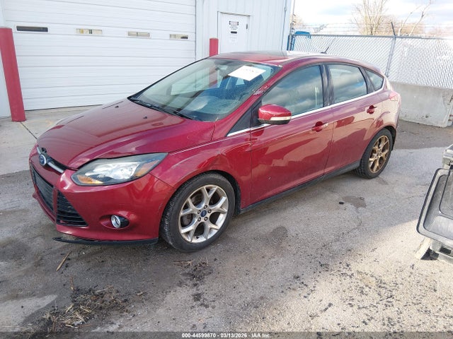 FORD FOCUS TITANIUM - 2