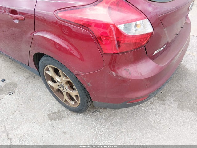 FORD FOCUS TITANIUM - 6
