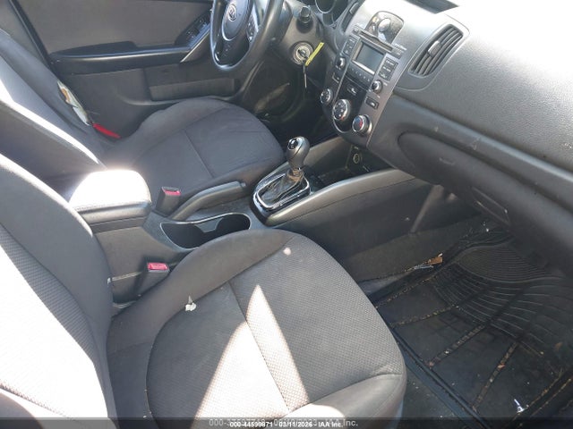 2013 KIA FORTE EX photo 5