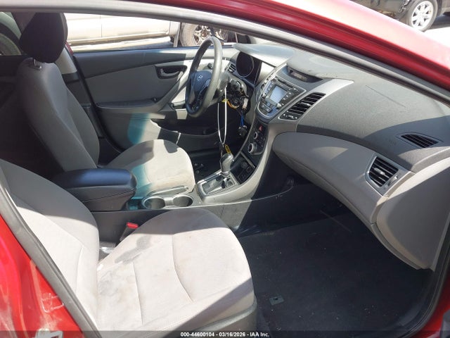 HYUNDAI ELANTRA SE - 5