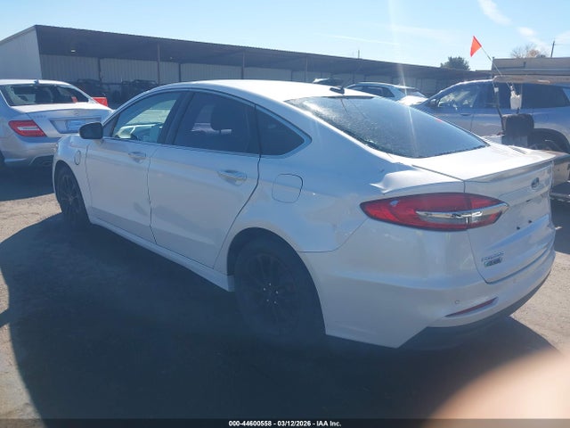 FORD FUSION ENERGI TITANIUM - 3