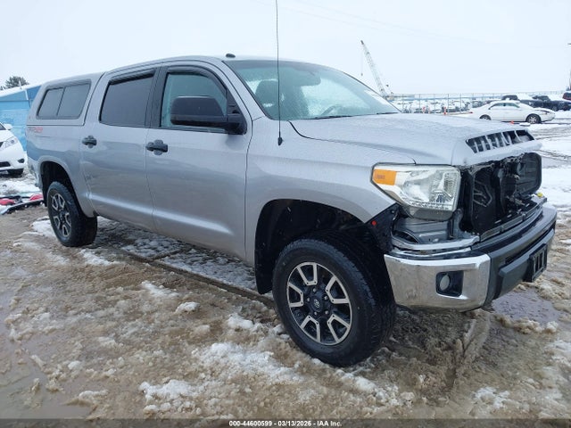 TOYOTA TUNDRA - 1