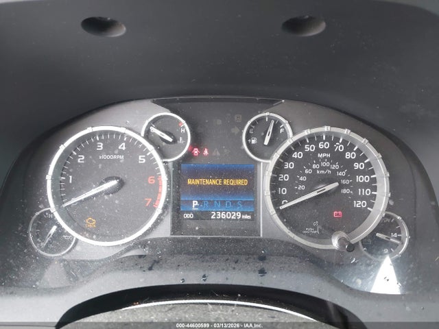 TOYOTA TUNDRA - 7