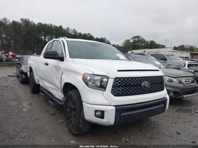 TOYOTA TUNDRA - 1