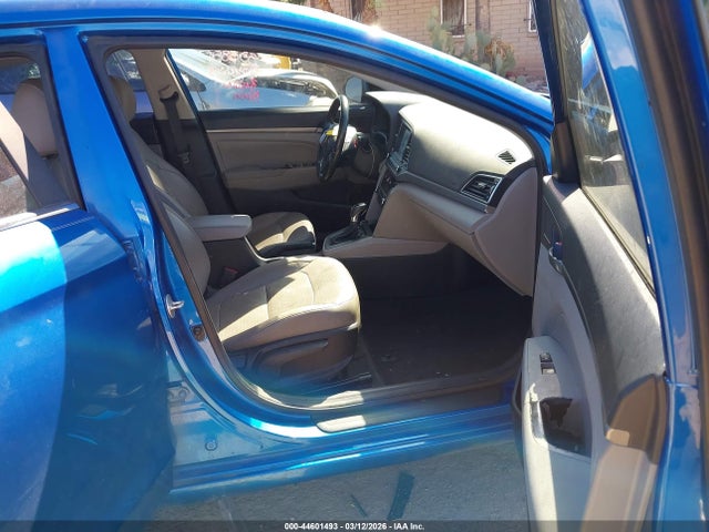 HYUNDAI ELANTRA LIMITED - 5