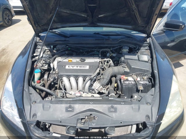 HONDA ACCORD 2.4 SE - 10