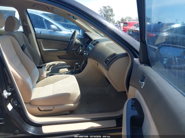 HONDA ACCORD 2.4 SE - 5