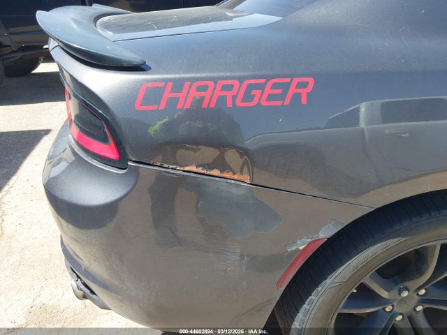 DODGE CHARGER SE - 6