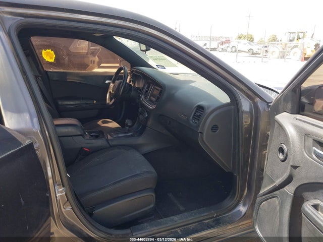 DODGE CHARGER SE - 5