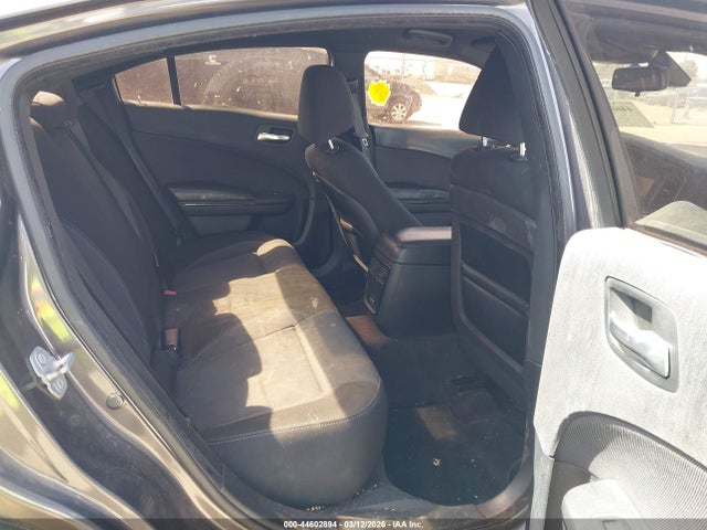 DODGE CHARGER SE - 8