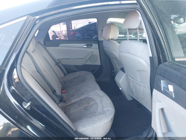 HYUNDAI SONATA SE - 8