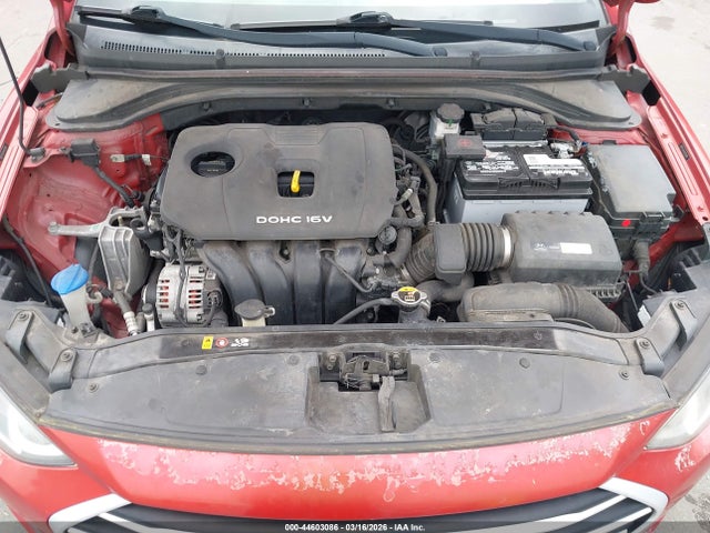 HYUNDAI ELANTRA SE - 10