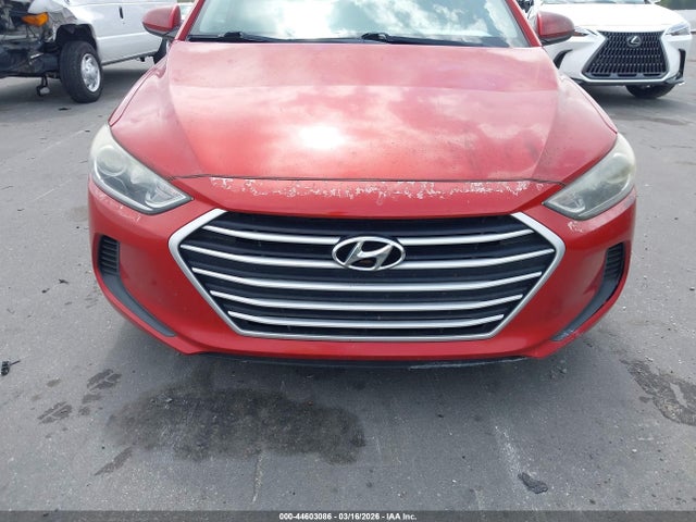 HYUNDAI ELANTRA SE - 6